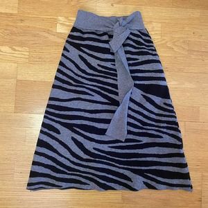 NEW THML Saharan Gray Zebra Tie Waist Preppy Western Minimalist Sweater …